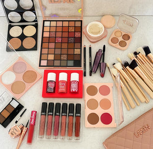 New Giant Makeup Bundle